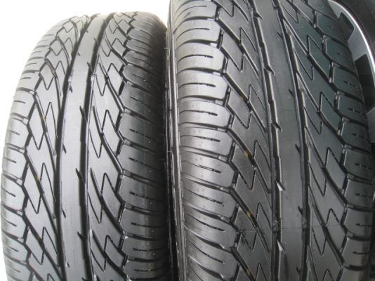 ขายล้อแม็ก honda freed ป้ายแดง 15"x5.5" et50 4 รู 100 + ยางปี 12 สนใจติดต่อเล็กคลองสามครับ (081-3747940)