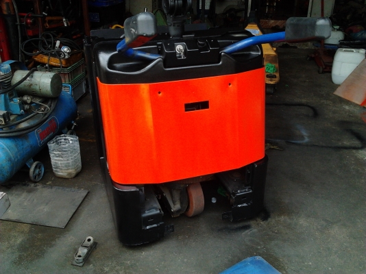 ขายรถยก BT ขนาด 2.4 ตัน ขายรถยก BT ขนาด 2.4 ตัน