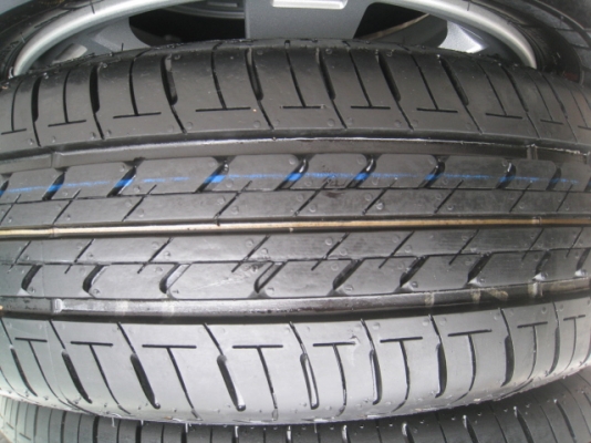 ขายล้อแม็ก Mitsubishi mirage ป้ายแดง 14"x4.5" et46 4รู100 +ยางปี13  สนใจติดต่อเล็กคลองสามครับ (081-3747940)