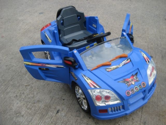 รถไฟฟ้าสำหรับเด็ก รุ่นพิเศษขับธรรมดาและบังคับรีโมทพร้อมกันได้