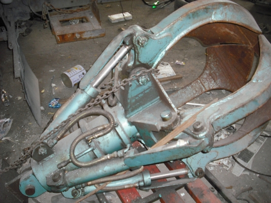 มือขยุ้ม( เฮี้ยบ ) ใช้กับ PC 200