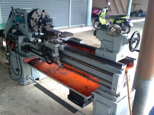 แท่นกลึง 6 ฟุต เกียร์บล็อก 3 เพลา พร้อมใช้ เครื่องเงียบ 80,000