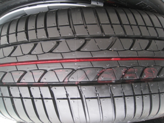 ขายกะทะล้อ Suzuki 4รู100+ ฝาครอบ + ยางป้ายแดง 175/65r15 ปี13 ตอนนี้มีอยู่ 4 ชุดครับ ปี0513,1113,2413,2613   (081-3747940)
