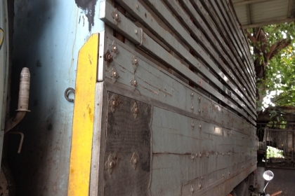 ขาย10ล้อ 1 เพลา ISUZU Rocky 195 แรง 6HE1-I รถร่อง รถในไทย สวยเดิมๆ กระบะไม้คอกสูง