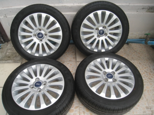 ขายล้อแม็ก Ford fiesta ป้ายแดง 15"x6" et45 4รู100 +ยางปี 13 มีตุ่มที่หน้ายางทุกเส้นครับ  สนใจติดต่อเล็กคลองสามครับ (081-3747940)
