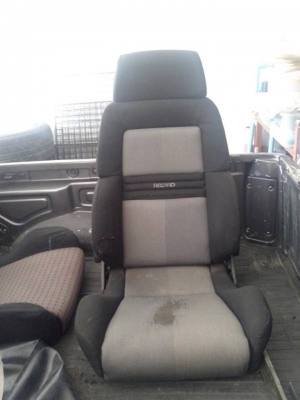 ขายเบาะrecaroหมอนตาข่าย ปรับไฟฟ้านะครับ ใช้งานได้ปรกติ ถูกๆ 2500