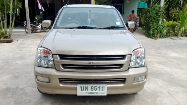 ขายรถ ISUZU ดีแม็กซ์ SLX ปี 03 เครื่อง 3000 Di สนใจโทรคุยได้คับ ขายรถ ISUZU ดีแม็กซ์ SLX ปี 03 เครื่อง 3000 Di สนใจโทรคุยได้คับ