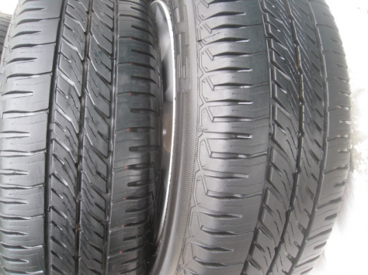 ขายล้อแม็ก Honda jazz 15"x5.5" et45 4รู100 +ยาง ปี3612 สนใจติดต่อเล็กคลองสามครับ (081-3747940)