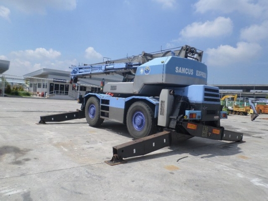 ขาย TADANO CRANE TR250M-6, S/n. FB2129 สภาพสวย