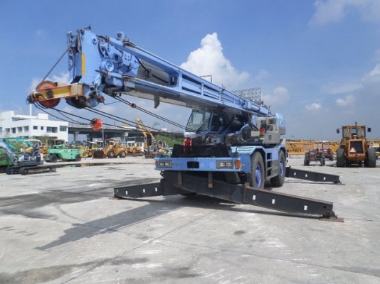 ขาย TADANO CRANE TR250M-6, S/n. FB2129 สภาพสวย