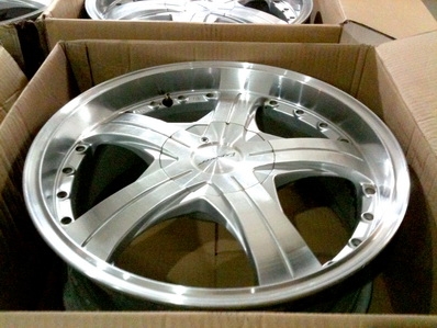 แม็กซ์ 17นิ้ว Exeplorer สเปค 4 รู100-114.3 ใส่ได้เยอะ ตจว ส่งได้ แม็กซ์ 17นิ้ว Exeplorer สเปค 4 รู100-114.3 ใส่ได้เยอะ ตจว ส่งได้