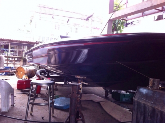 เรือแบส 18 ฟุต เรือเปล่า มีพวงมาลัย สภาพพร้อมใช้ ราคา 55000 เรือแบส 18 ฟุต เรือเปล่า มีพวงมาลัย สภาพพร้อมใช้ ราคา 55000