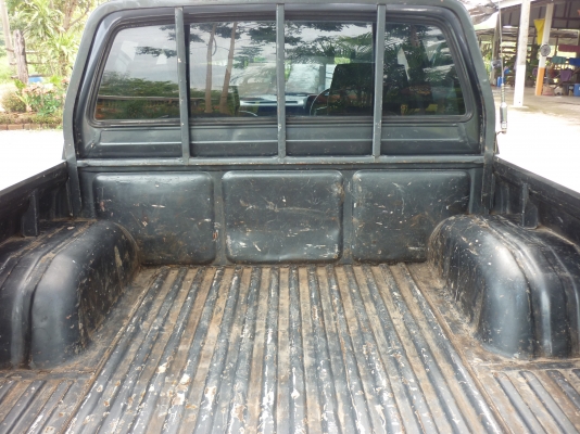 ขาย Toyota hero 4ประตูปี 32ต่อรองได้