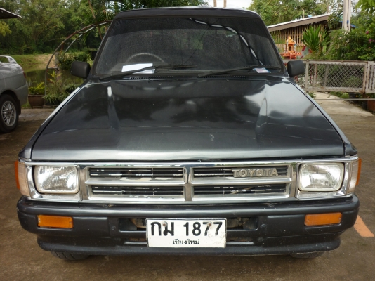 ขาย Toyota hero 4ประตูปี 32ต่อรองได้