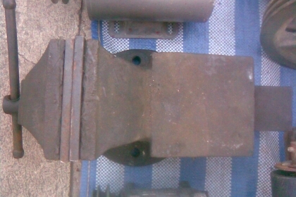 ปากกา 6 นิ้วรุ่นเก่า สภาพพร้อมใช้งานครับ ขนาด 6 นิ้วเนื้อเหล็กดีครับสวยๆครับราคานี้คุ้มครับ