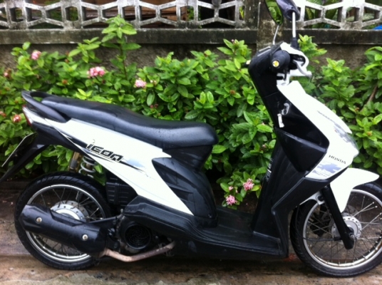 i  con ปี52 เครื่องดี ภาษีเต็ม