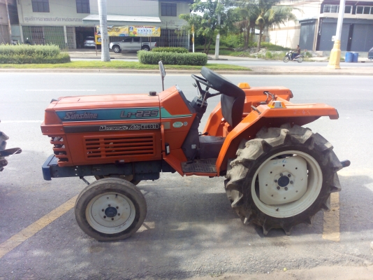 อำไพแทรกเตอร์ จำหน่าย รถไถนาKUBOTA-ISEKI มือ2 สภาพ90\% !