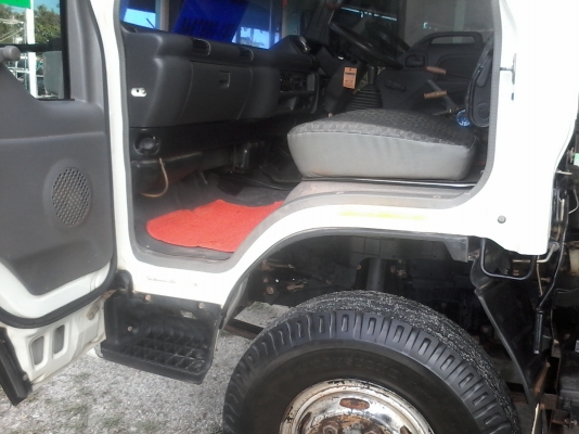 ขายรถหกล้อ รถสวย  สภาพดี พร้อมใช้งาน  0810097946