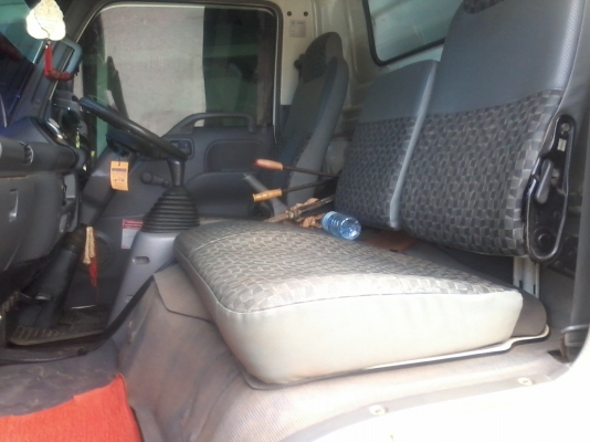 ขายรถหกล้อ รถสวย  สภาพดี พร้อมใช้งาน  0810097946