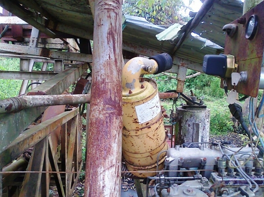 เรือดูดทราย ปั้มดูดขนาด 10 นิ้ว เครื่องยนต์ HINO EF750 V8 สวยกริ๊บ ดูดทรายได้แรง อย่างเต็มท่อ ได้ทรายมาก เครื่องแรง ประหยัดน้ำมัน.