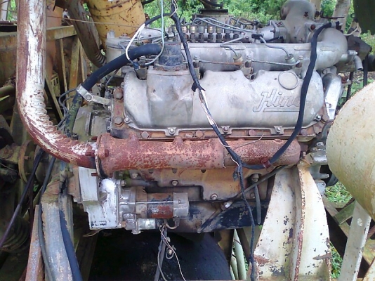 เรือดูดทราย ปั้มดูดขนาด 10 นิ้ว เครื่องยนต์ HINO EF750 V8 สวยกริ๊บ ดูดทรายได้แรง อย่างเต็มท่อ ได้ทรายมาก เครื่องแรง ประหยัดน้ำมัน.