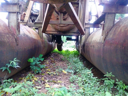 เรือดูดทราย ปั้มดูดขนาด 10 นิ้ว เครื่องยนต์ HINO EF750 V8 สวยกริ๊บ ดูดทรายได้แรง อย่างเต็มท่อ ได้ทรายมาก เครื่องแรง ประหยัดน้ำมัน.