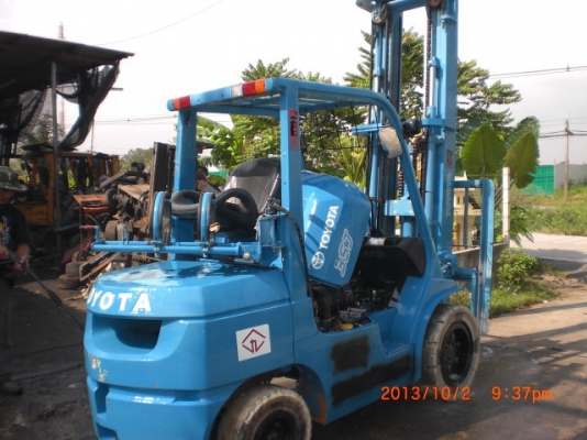 ขายรถยก toyota 42-7fg35 lpg ยกสูง 6 เมตร ขายรถยก toyota 42-7fg35 lpg ยกสูง 6 เมตร