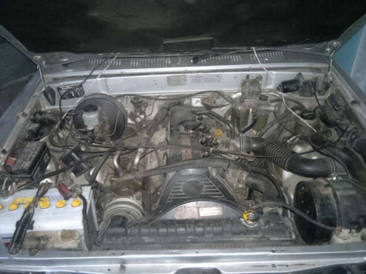 ขาย HILUX MIGHTY-X 2.5GL X-TRA CAB  สีบรอนซ์เงิน เกียร์ธรรมดา