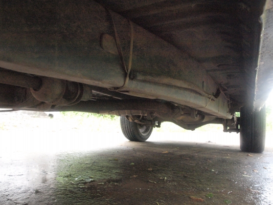 ขาย HILUX MIGHTY-X 2.5GL X-TRA CAB  สีบรอนซ์เงิน เกียร์ธรรมดา