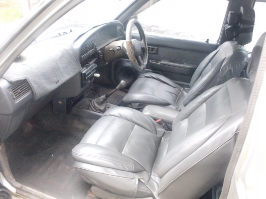 ขาย HILUX MIGHTY-X 2.5GL X-TRA CAB  สีบรอนซ์เงิน เกียร์ธรรมดา