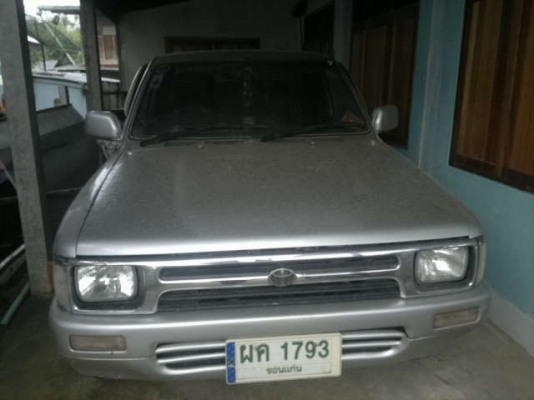 ขาย HILUX MIGHTY-X 2.5GL X-TRA CAB  สีบรอนซ์เงิน เกียร์ธรรมดา