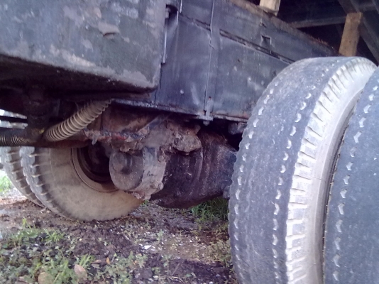 ขาย Rocky 2 เพลา เครื่อง240 มีเกียร์ มีสโล มีดั้ม ขายตามสภาพ ราคาต่อรองได้