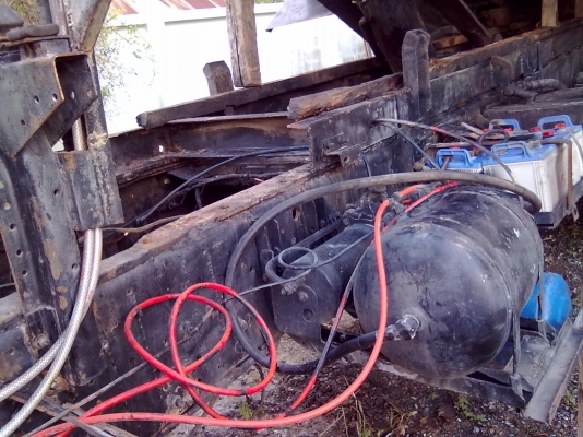 ขาย Rocky 2 เพลา เครื่อง240 มีเกียร์ มีสโล มีดั้ม ขายตามสภาพ ราคาต่อรองได้