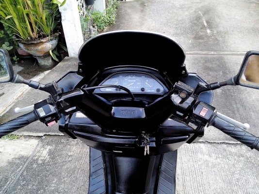 ด่วนๆๆหลุดจอง Yamaha majesty250 ขาว/ดำ/น้ำเงิน ราคาโกดังไปเลย