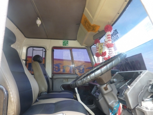 ขายรถสภาพสวยพร้อมใช้งาน MITSUBISHI FUSO  10 ล้อ 1 เพลา ตู้เปียก เครื่อง 195 HP 6 สูบ