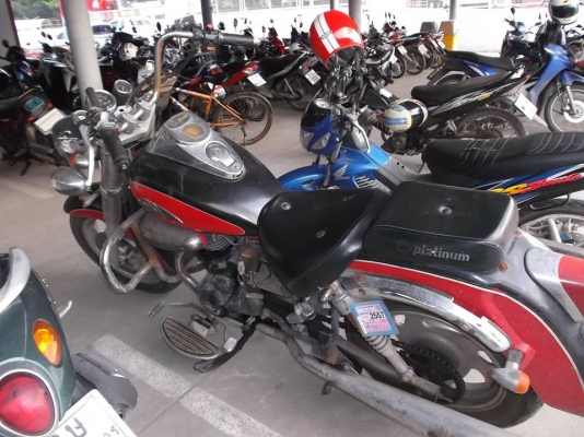 แพ็ททินั่ม 150 cc สภาพสวย ราคา15000บาท 082-5425008