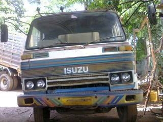 ขาย10ล้อ2เพลาดั๊ม ตามสภาพ ต้องเก็บครับ ISUZU JCM 165HP 6BD1 เครื่องดีอึดทน ช่วงล่าง2เพลาร็อคเล็ก คัสซีมีตำหนิ1จุด(ตามรูป) ซับมีบวมบ้าง หัวบางเดิม มีผุนิดหน่อย คอนโซลโอเค เบรคลมดัน ยางดี6เส้น พอใช้4เส้น กระบะดั๊มเหล็ก10ตัน สภาพดี พื้นดีข้างดี หลักๆเก็บ ขาย10ล้อ2เพลาดั๊ม ตามสภาพ ต้องเก็บครับ ISUZU JCM 165HP 6BD1 เครื่องดีอึดทน ช่วงล่าง2เพลาร็อคเล็ก คัสซีมีตำหนิ1จุด(ตามรูป) ซับมีบวมบ้าง หัวบางเดิม มีผุนิดหน่อย คอนโซลโอเค เบรคลมดัน ยางดี6เส้น พอใช้4เส้น กระบะดั๊มเหล็ก10ตัน สภาพดี พื้นดีข้างดี หลักๆเก็บ
