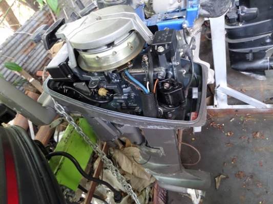 เครื่อง YAMAHA 8 แรง 2 จังหวะ