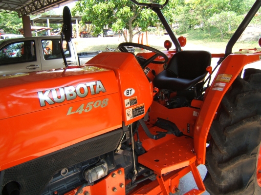 ขายรถไถKUBOTAปรับสภาพแล้วพร้อมใช้