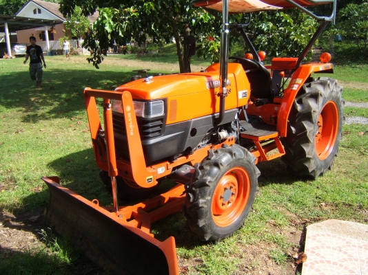 ขายรถไถKUBOTAปรับสภาพแล้วพร้อมใช้ ขายรถไถKUBOTAปรับสภาพแล้วพร้อมใช้