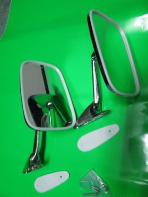 กระจก  แก้ม รถ โบราณ