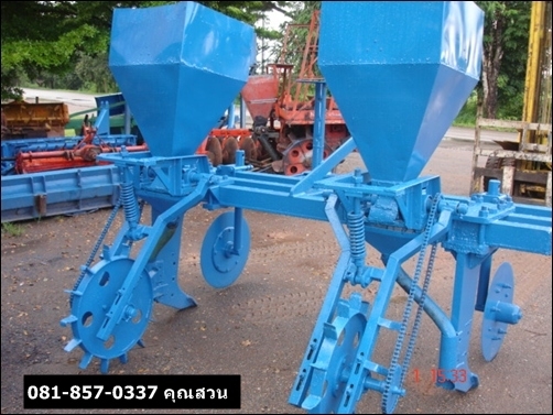 ขายด่วน!! หางระเบิดดินใส่ปุ๋ย เหล็กหนาสภาพพร้อมใช้ ใชได้ตั้งแต่รภไถ 70 แรงม้าขึ้นไป ราคา 45,000 บาท สนใจติดต่อ 081-8570337 คุณสวน