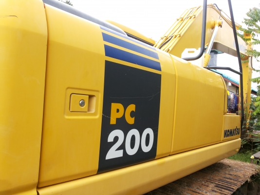 ขาย Komatsu  pc200-7