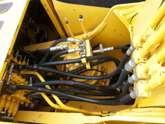 ขาย Komatsu  pc200-7