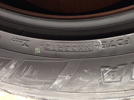 ขายยาง 265/50/20 YOKO PARADA ปี12โปรโมชั้นถูกๆ