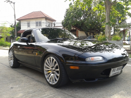 แม็ก 1 คู่  17 4/100  สภาพมีรอยตามการใช้งาน 4000