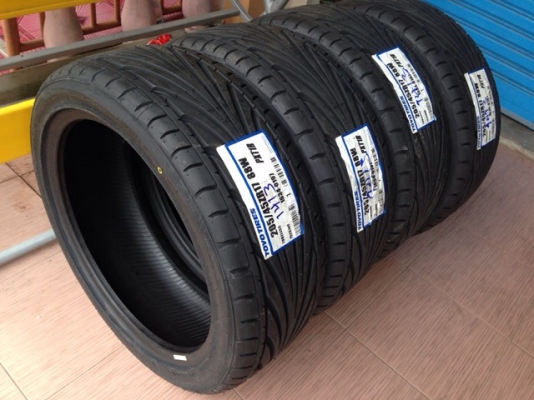 ขายยางใหม่ 205/45/17 TOYO T1R ราคาถูกๆ ขายยางใหม่ 205/45/17 TOYO T1R ราคาถูกๆ