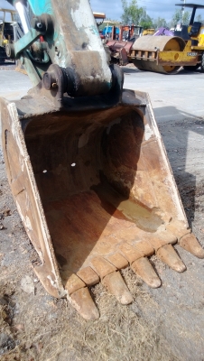 ขายรถแบคโฮ Kobelco SK230-6E เก่านอก