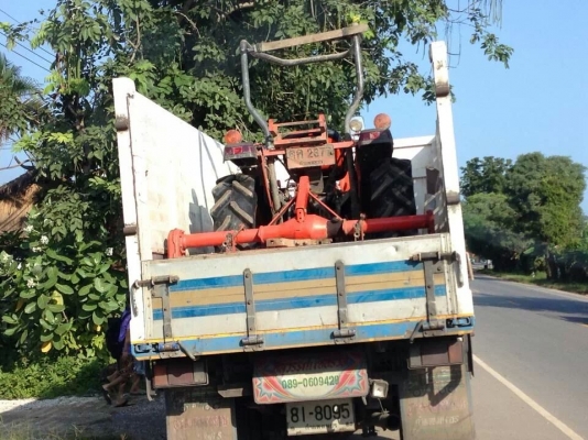 คูโบต้า L3408 4 WD 2 เพลาพร้อมโรตารี่ปั่นดิน