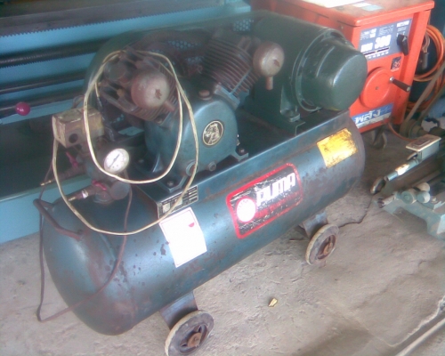 ปั้มลมพูมาสภาพเดิมๆ